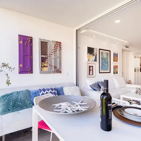 3 Bedroom Beautiful In Apartamento *