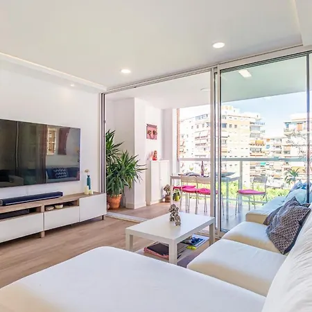 3 Bedroom Beautiful In Apartament *